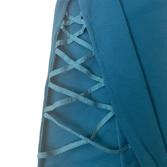 NWT Fashion Nova - Picture 4 of 10